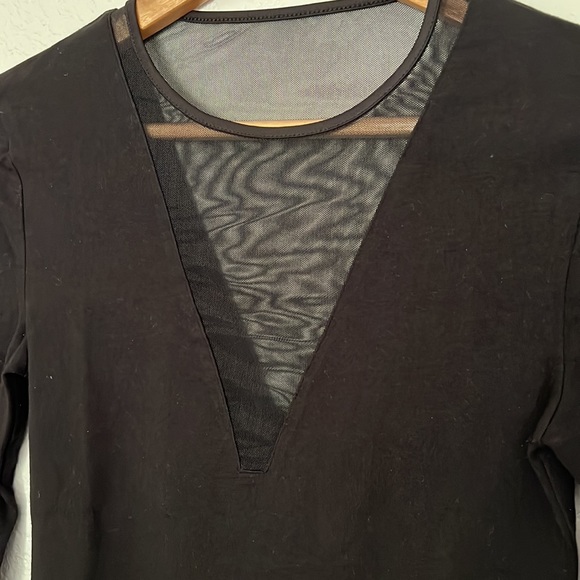 Black long sleeve shirt - Picture 2 of 3